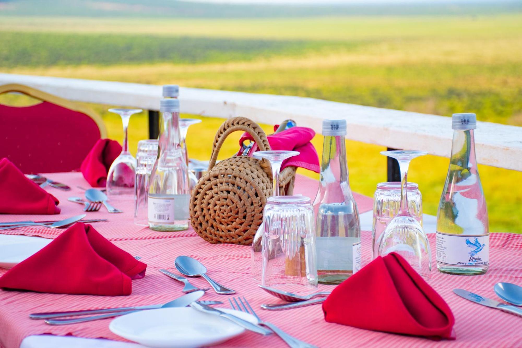 Voi Safari Lodge エクステリア 写真